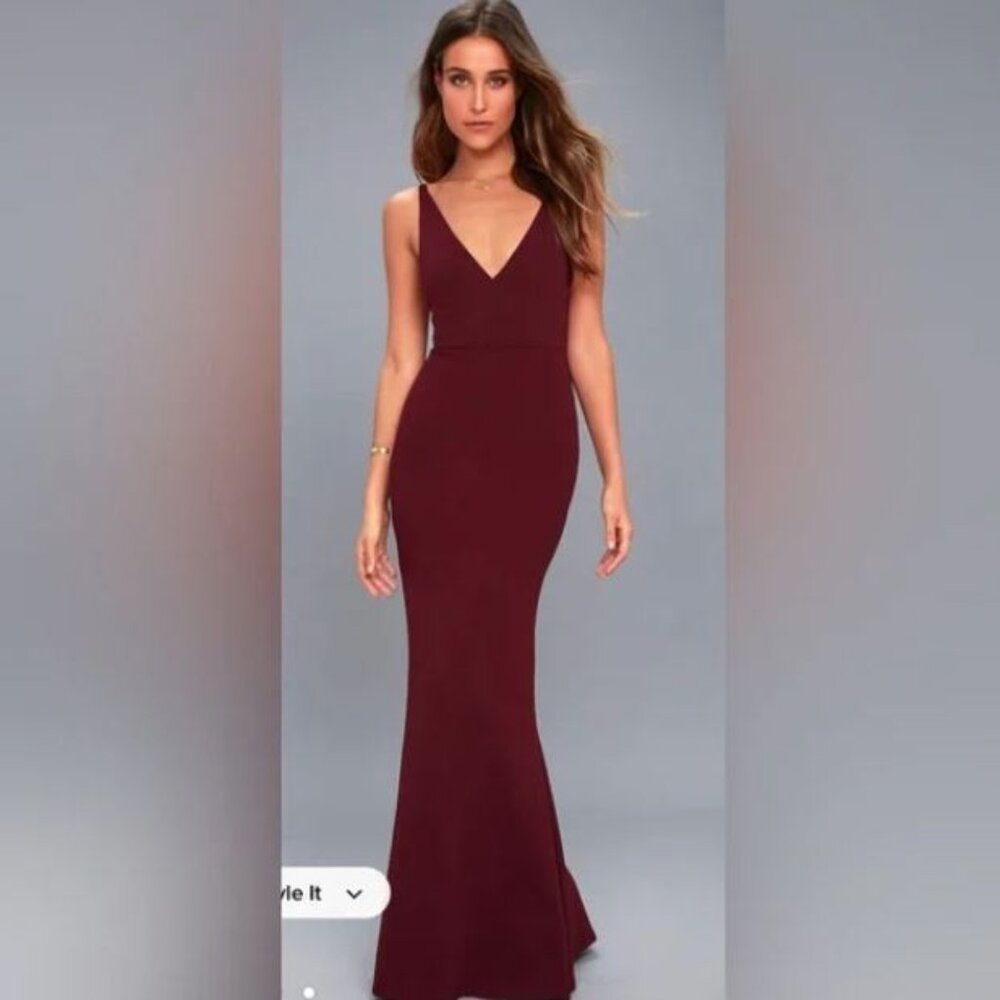 Lulu's Strapless V-Neck Wine Red Evening Gown